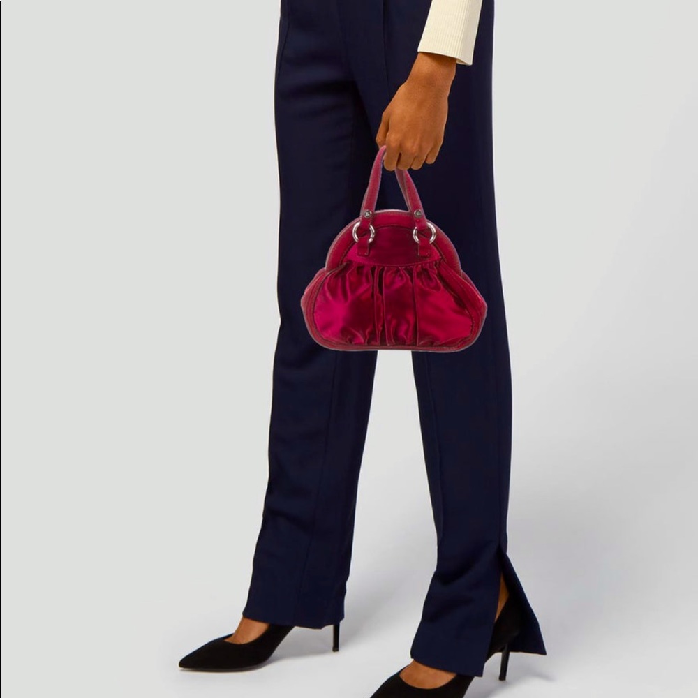 Suede lined Satin Handle Bag